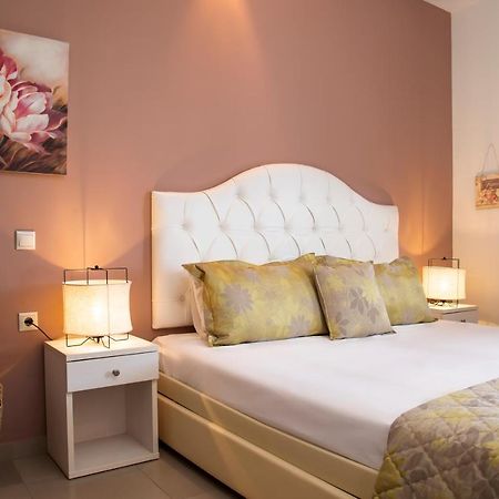 Aqua Mare Hotel Nea Kallikrateia ภายนอก รูปภาพ